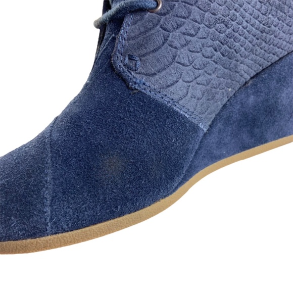 Toms Blue Suede Wedge Booties Lace Up - Picture 4 of 9